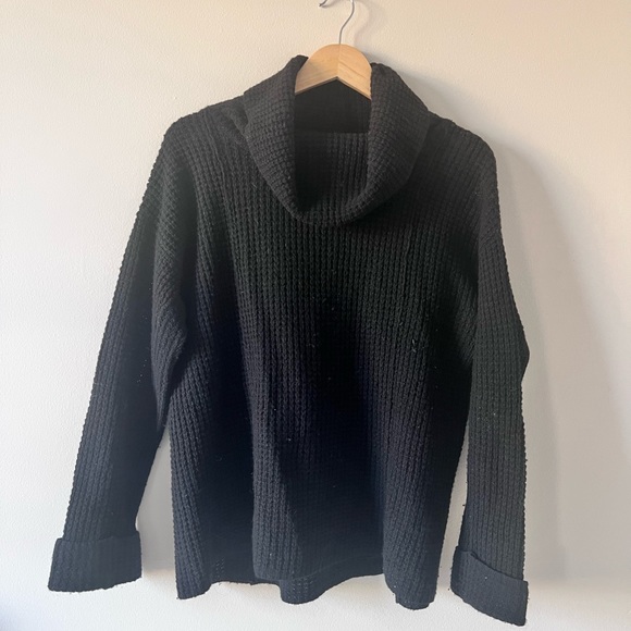 Free People EUC wool cowl neck sweater - Picture 3 of 7